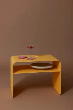 Metallbude Couchtische-Beistelltisch Cosmo Mango