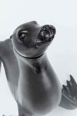 KARE DESIGN Couchtische|Dekofiguren Tiere & Pflanzen-Beistelltisch Sea Lion 87150 Schwarz