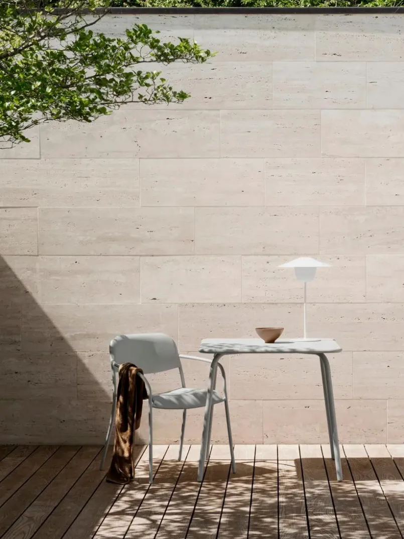Gartentische|blomus Bistrotisch YUA 80 x 80 cm Silk