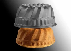 Kaiser Backformen-Bundform Inspiration Ø 16 cm Schwarz