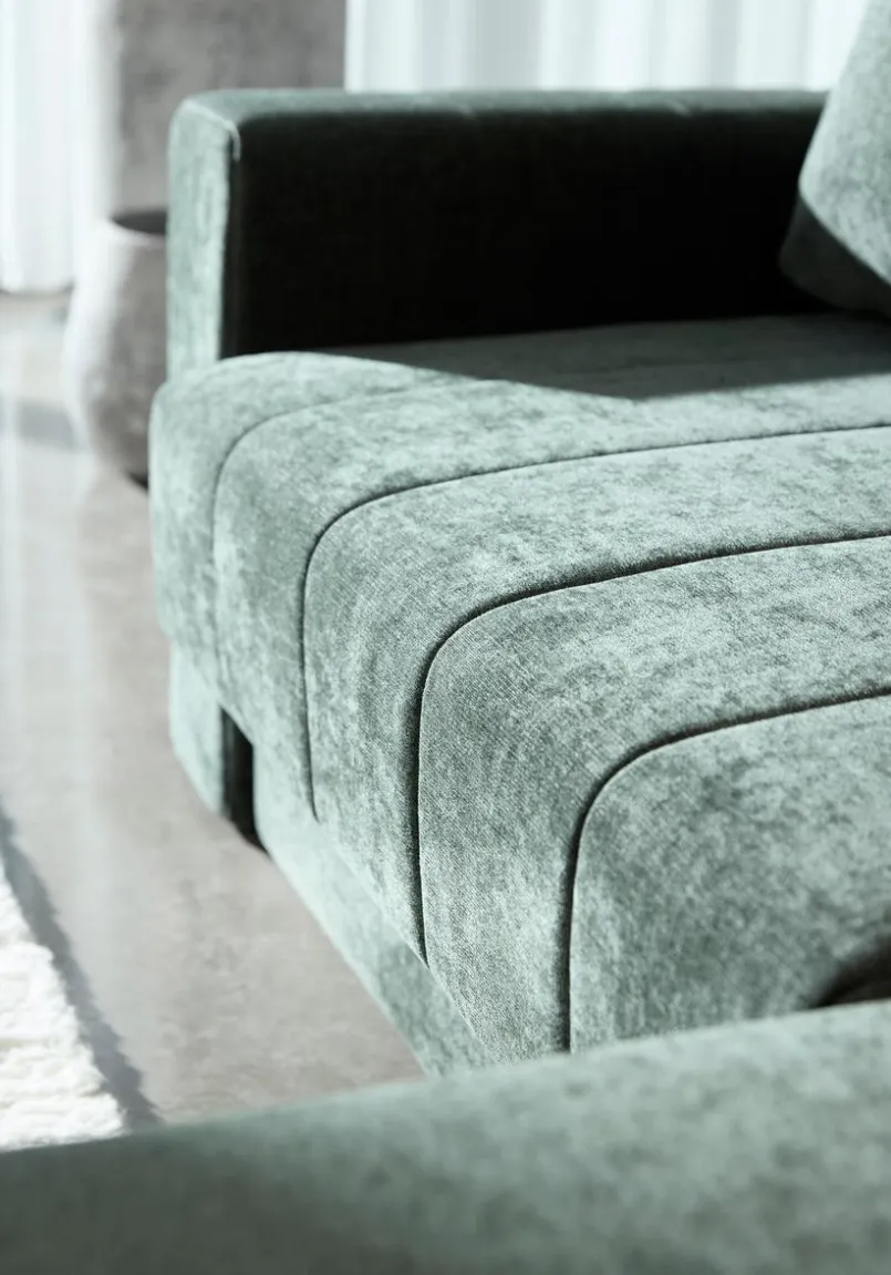Ecksofa mit Armlehnen Akello Lounger<INNOVATION LIVING Hot