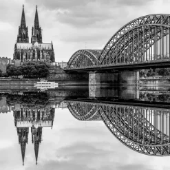 Bilder Ohne Rahmen|EUROART Glasbild 30 x 30 cm Cologne cathedral V Grau