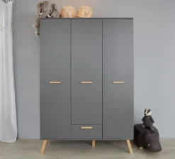 Kleiderschrank Mats 130 x 190 cm<trendteam Hot