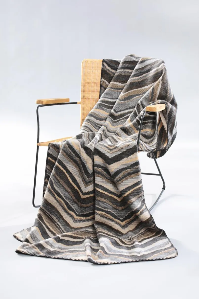 Biederlack Kuscheldecken|Decken-Kuscheldecke Wild Lines 150 x 200 cm Braungrau