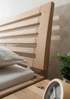 Betten|MAISON Massivholzbett Omaha 180 x 200 cm Wildeiche Bianco