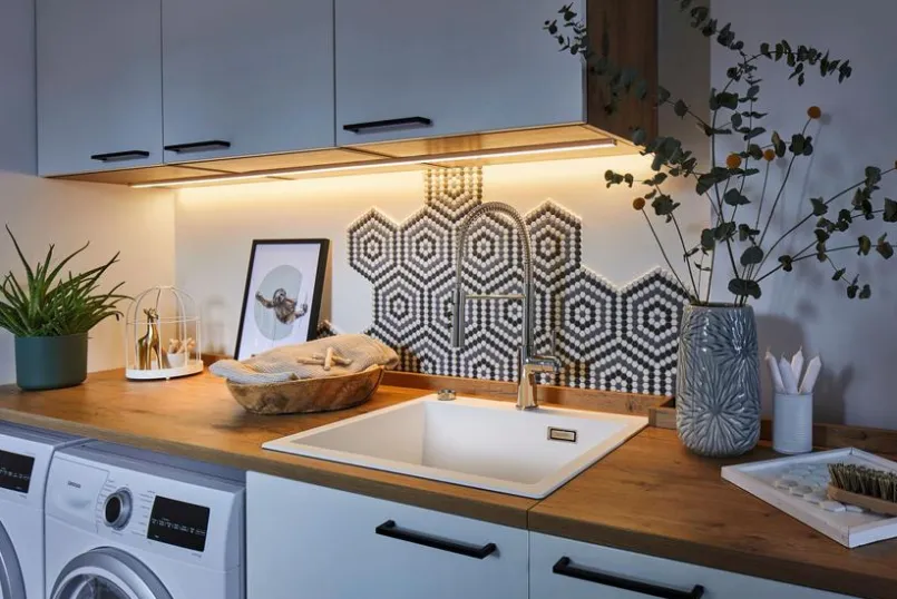 Zubehör|Led-Stripes & Lichterketten|Paulmann Strip-Profil Base Silber