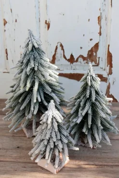 Weihnachtsbaum Schnee 26 cm< Hot